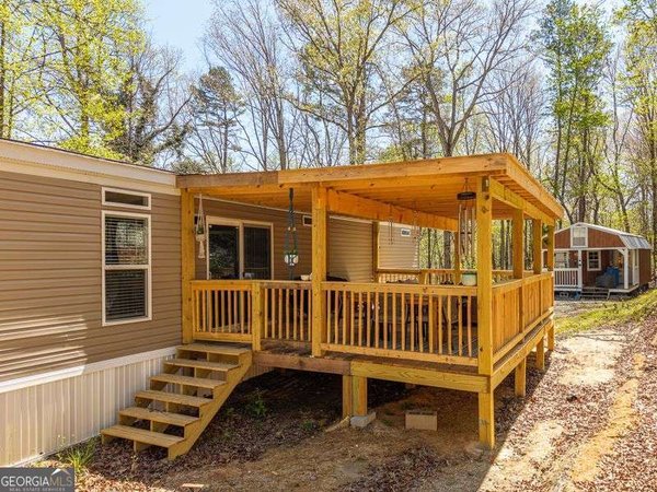 160 Southern Pines Drive, Ellijay