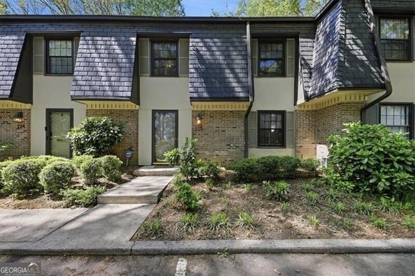 225 Triumph Drive, Atlanta