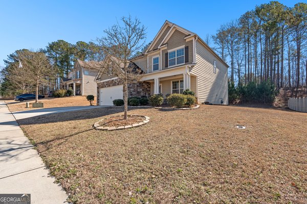 157 Westminster Way, Newnan