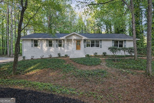 730 Ponderosa Court Fayetteville