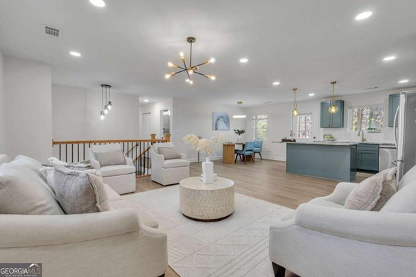 6788 Collier Way Riverdale