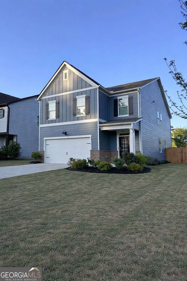 5821 Turnstone Trail, Flowery Branch