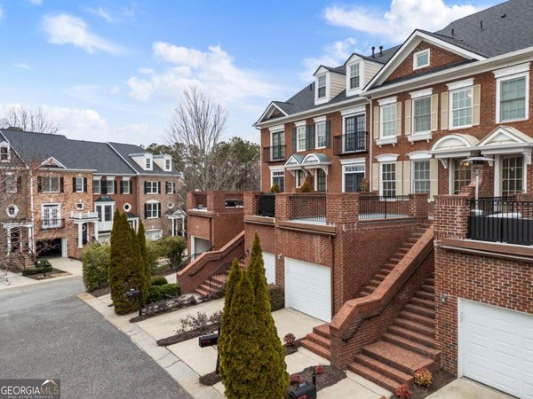 5905 Waters Edge Trail, Roswell