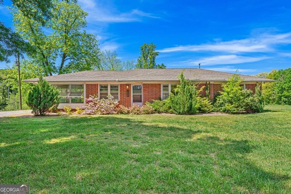 6351 Highway 17, Canon