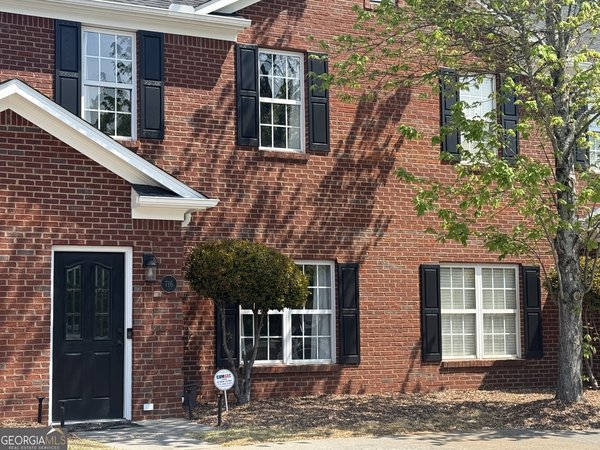 716 Manor Way, Cartersville