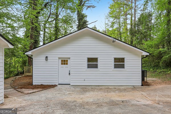 418 Honeysuckle Lane Stockbridge