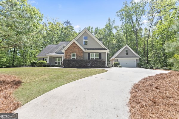 56 Brooks Lake Drive Newnan