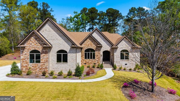 607 Lake Circle Augusta