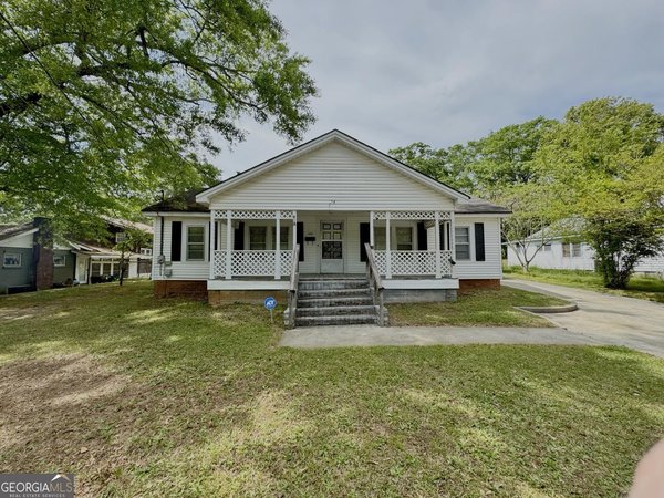 354 Pine Street, Toccoa