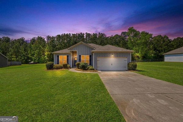 124 Hunters Chase Court, Eatonton