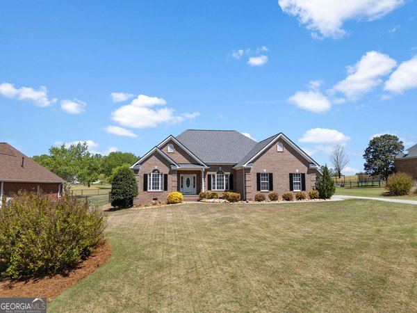 140 Meadow Lakes Boulevard Cedartown