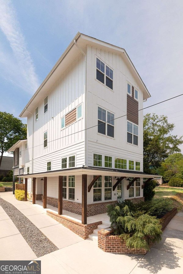 115 Columbia Drive Decatur