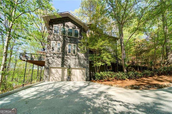 480 Chimney Bluff, Alpharetta