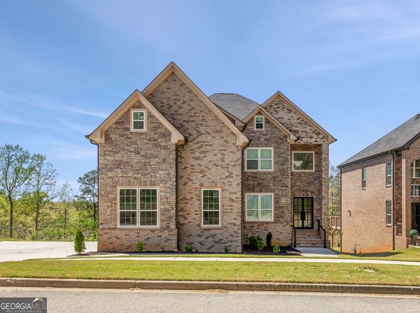 5618 Livesage Drive South Fulton