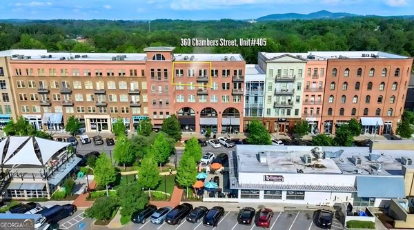 360 Chambers Street, Woodstock