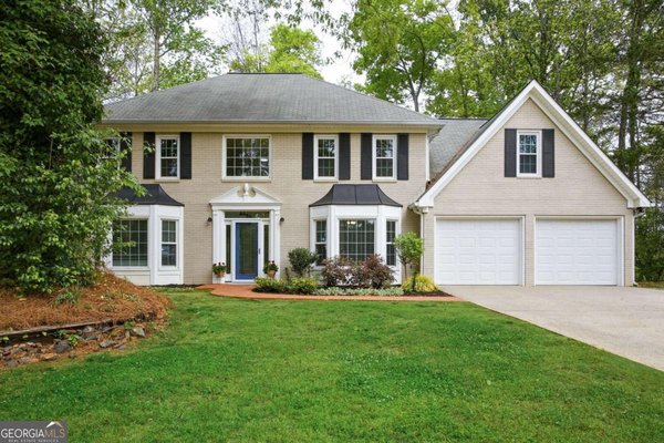 5014 Willow Creek Drive, Woodstock