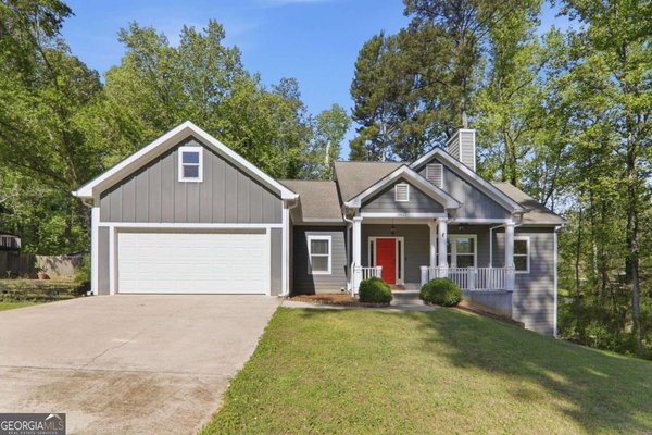 3821 Crestmore Drive, Kennesaw