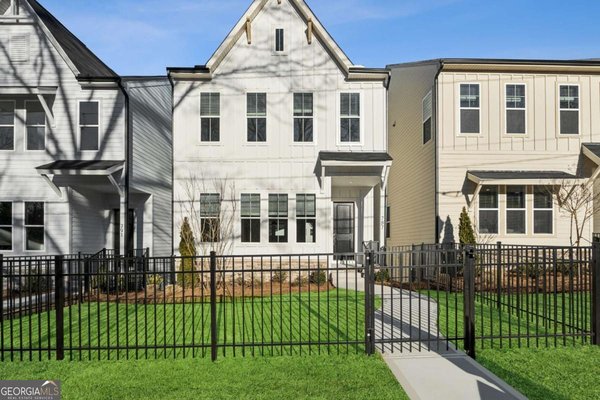 787 Auguste Avenue Scottdale