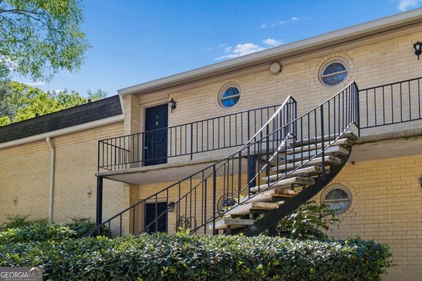 5400 Roswell Road, Atlanta