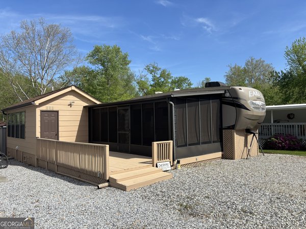 101 Bridge Loop Drive, Cleveland