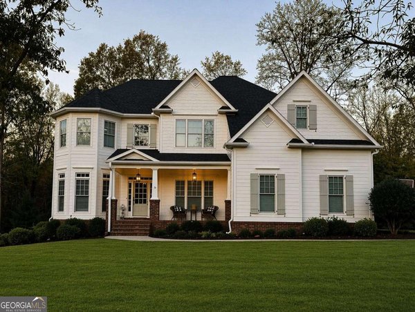 995 Sienna Drive Cumming