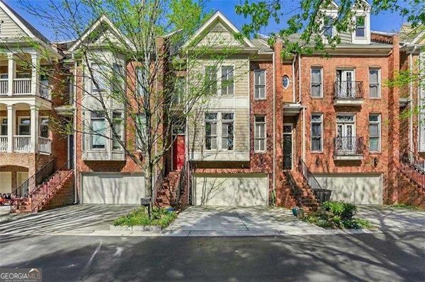 1454 Wembley Ct Atlanta