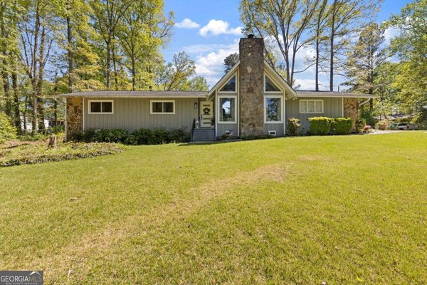 5097 Rock Glen Drive Stone Mountain