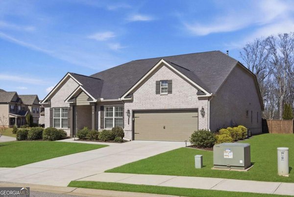 5040 Mirror Lake Drive Cumming