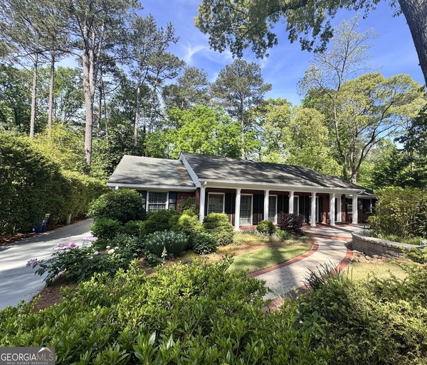 2898 Sequoyah Drive Atlanta