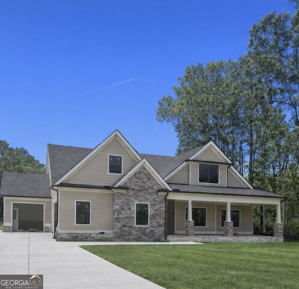 947 Lake Varner Drive, Covington