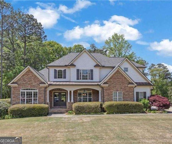 157 Beaconsfield Drive Sharpsburg