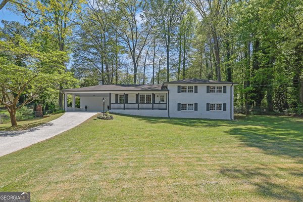 210 Suburban Drive Kennesaw