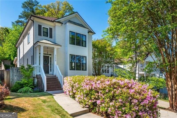 3230 Cates Avenue, Brookhaven