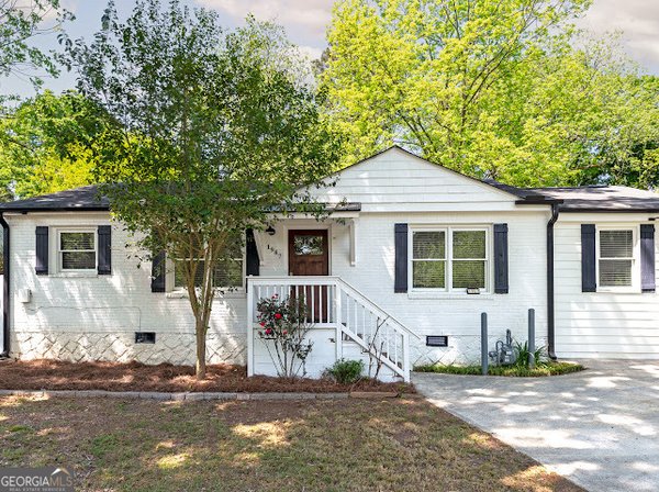 1987 Meadow Lane, Decatur