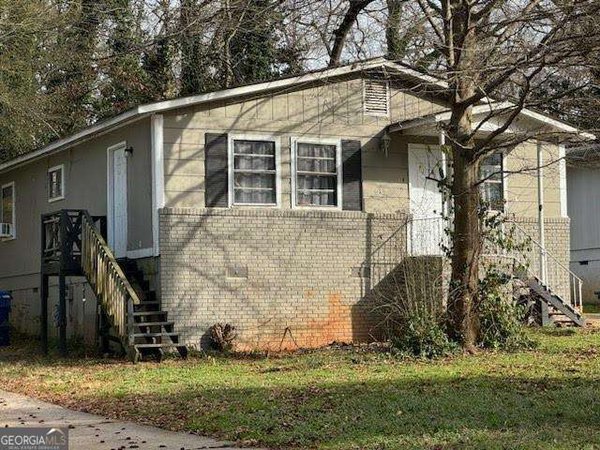 1171 Wedgewood Drive Atlanta