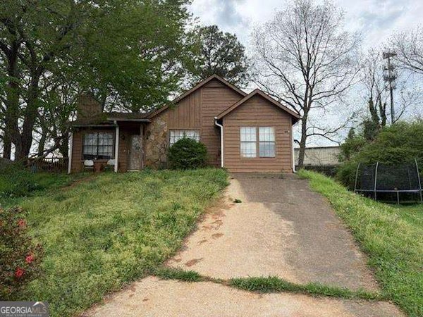 4817 Mainstreet Valley Trace Stone Mountain