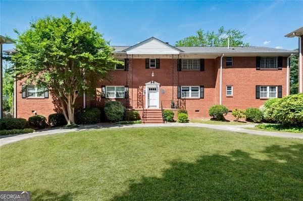 3660 Peachtree Road Atlanta