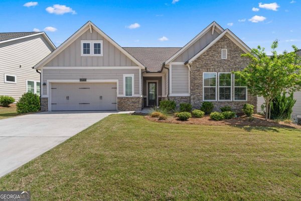 6931 Scenic Overlook Trace, Flowery Branch