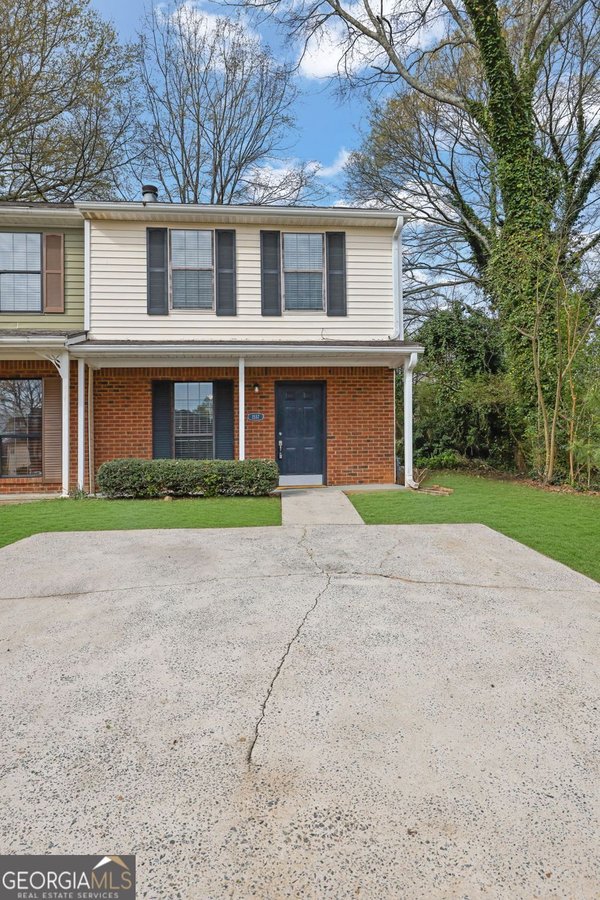 1557 Springleaf Circle Smyrna