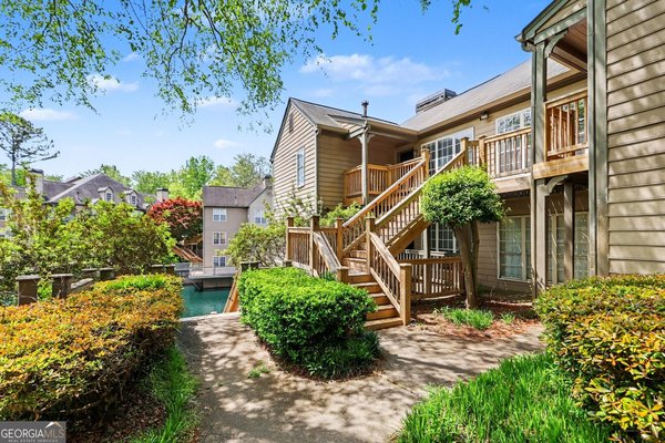 702 Mill Pond Drive, Smyrna