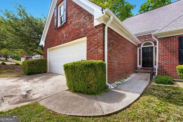 2128 Cluster Lane, Grayson