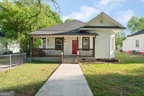 6 Defender Street Cartersville