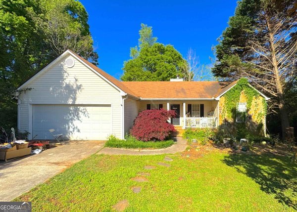 435 Red Oak Court, Monroe