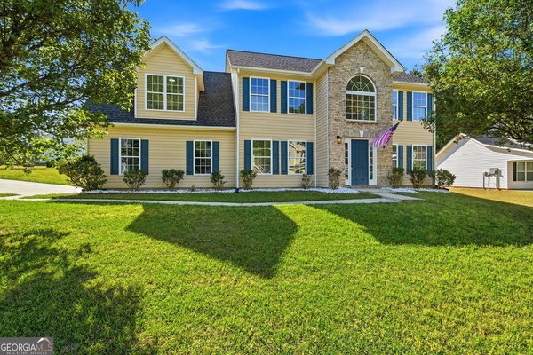 4270 Big Horn Pass Douglasville