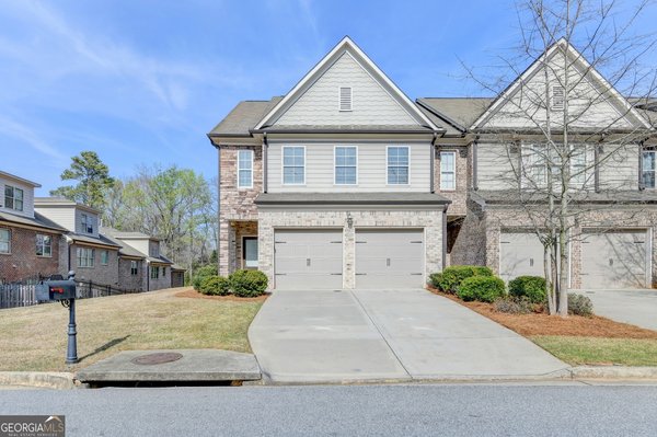 5535 Lightheart Court, Suwanee