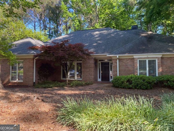 565 Flying Scot Way, Alpharetta