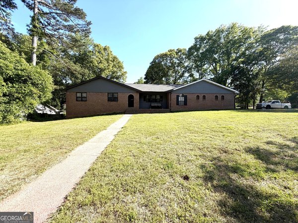 2171 Indian Hill Road, Jonesboro