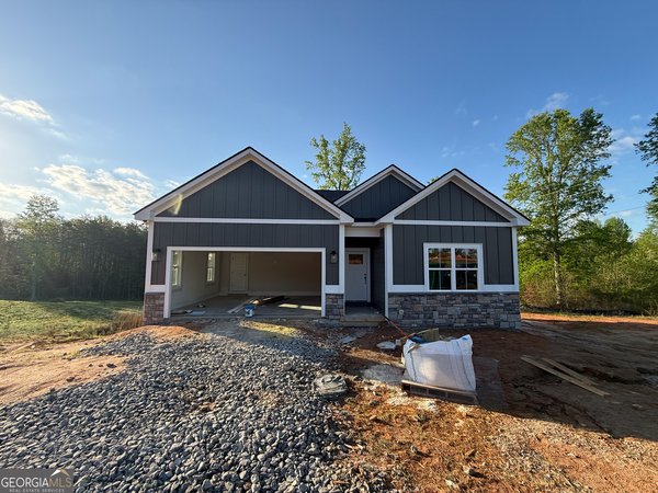 53 Hunts Ridge Drive Cleveland