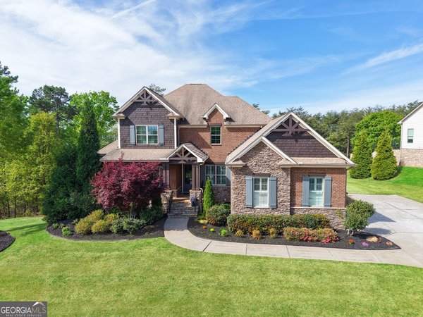 203 Laurel Vista Drive, Canton