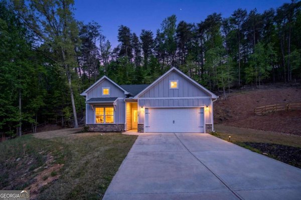 118 Cherokee Drive, Waleska